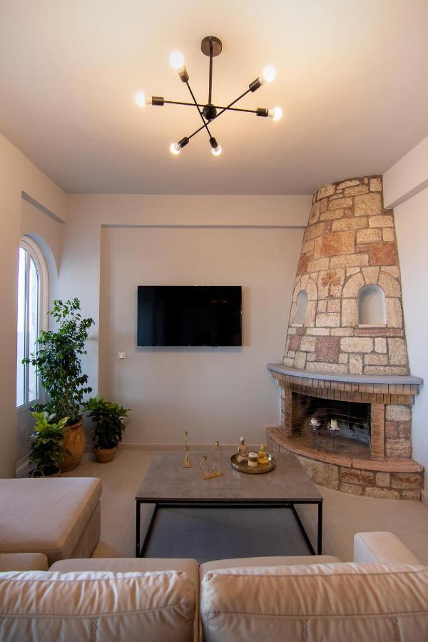 Georgianna'S Suite With Private Pool , 'Greysuite' Kompoi Exterior photo