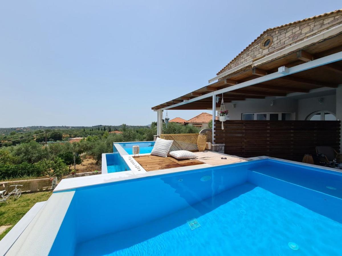Georgianna'S Suite With Private Pool , 'Greysuite' Kompoi Exterior photo